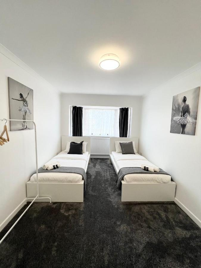 Stunning Flat In Greater London Hotel Kültér fotó