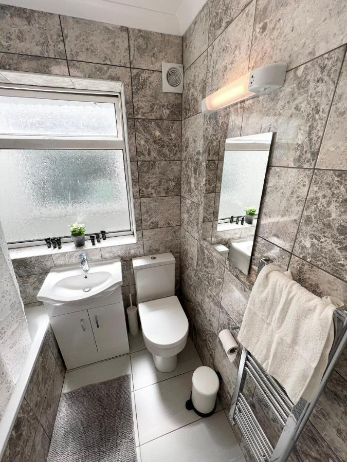 Stunning Flat In Greater London Hotel Kültér fotó