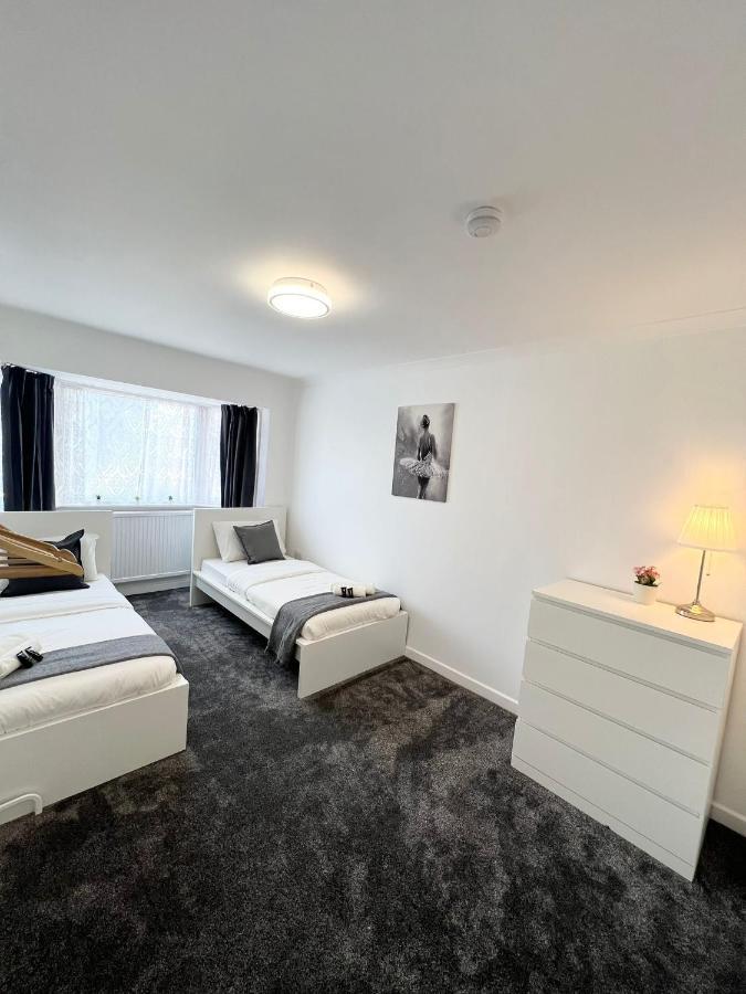 Stunning Flat In Greater London Hotel Kültér fotó