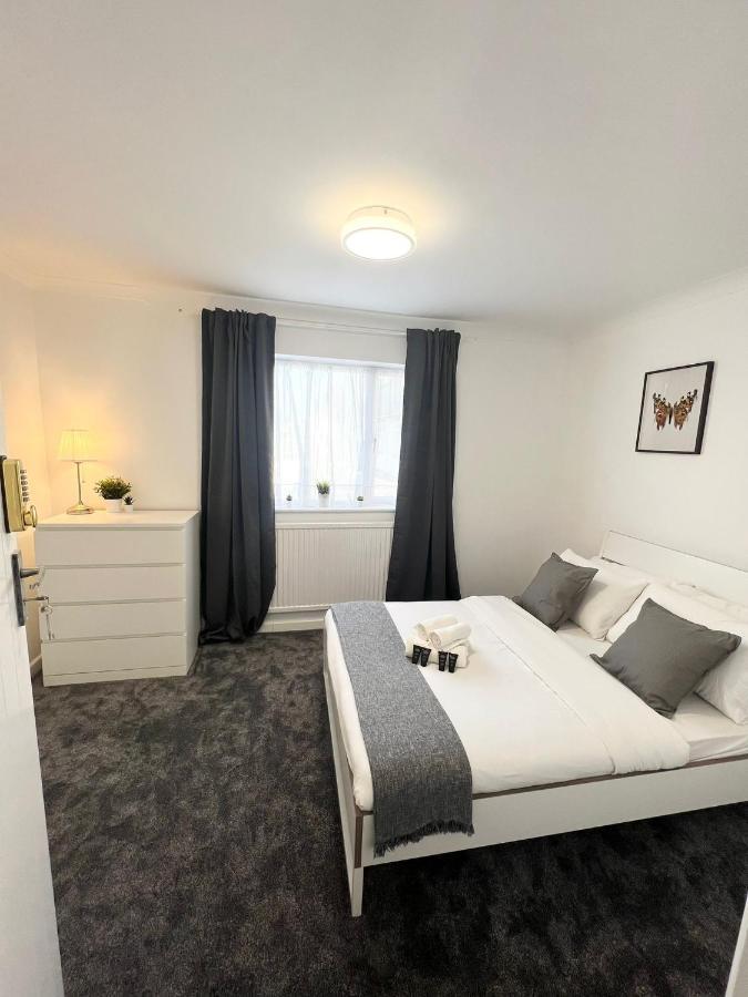 Stunning Flat In Greater London Hotel Kültér fotó